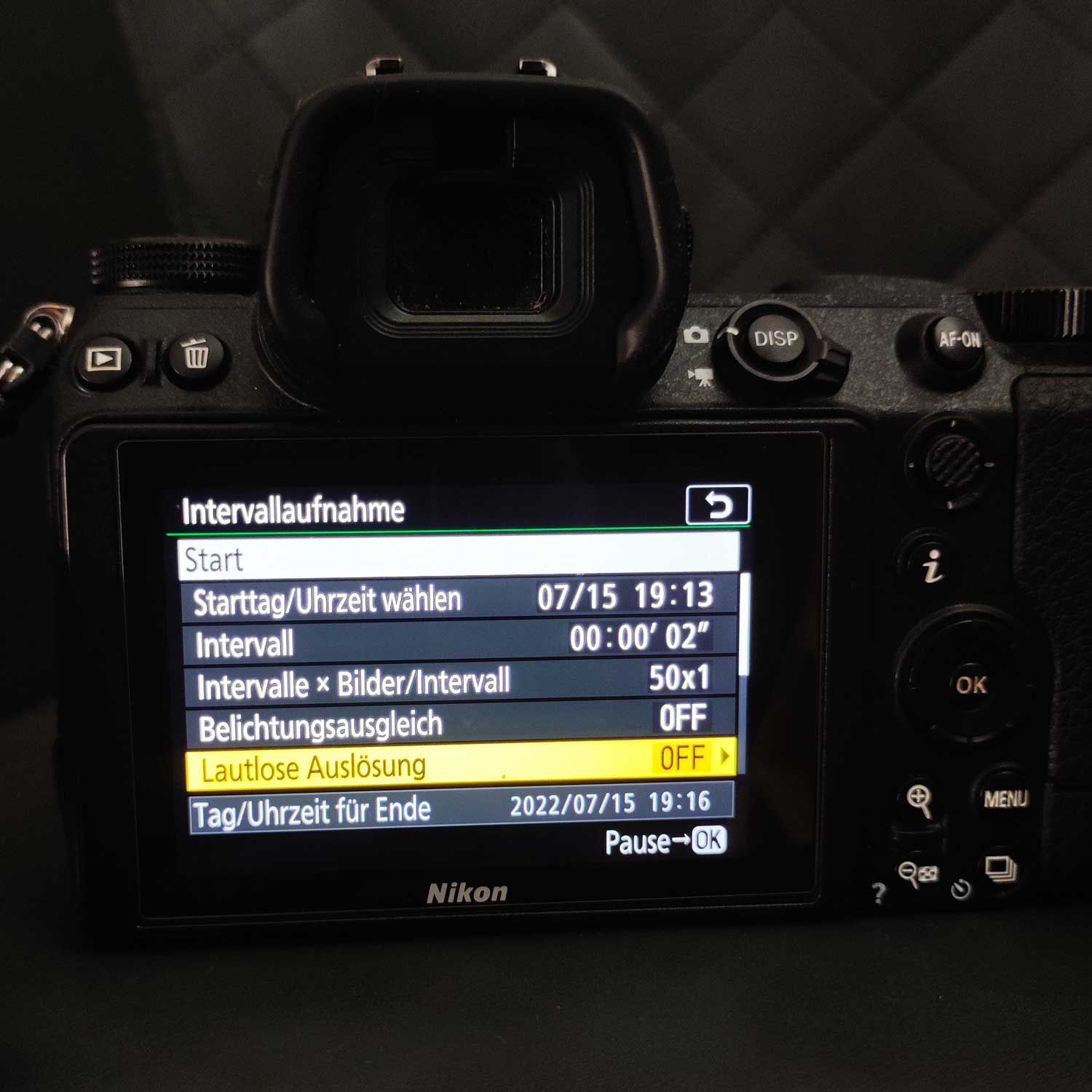 Kameraeinstellungen für Selbstporträts über die Intervallfunktion an der Nikon Z-Serie